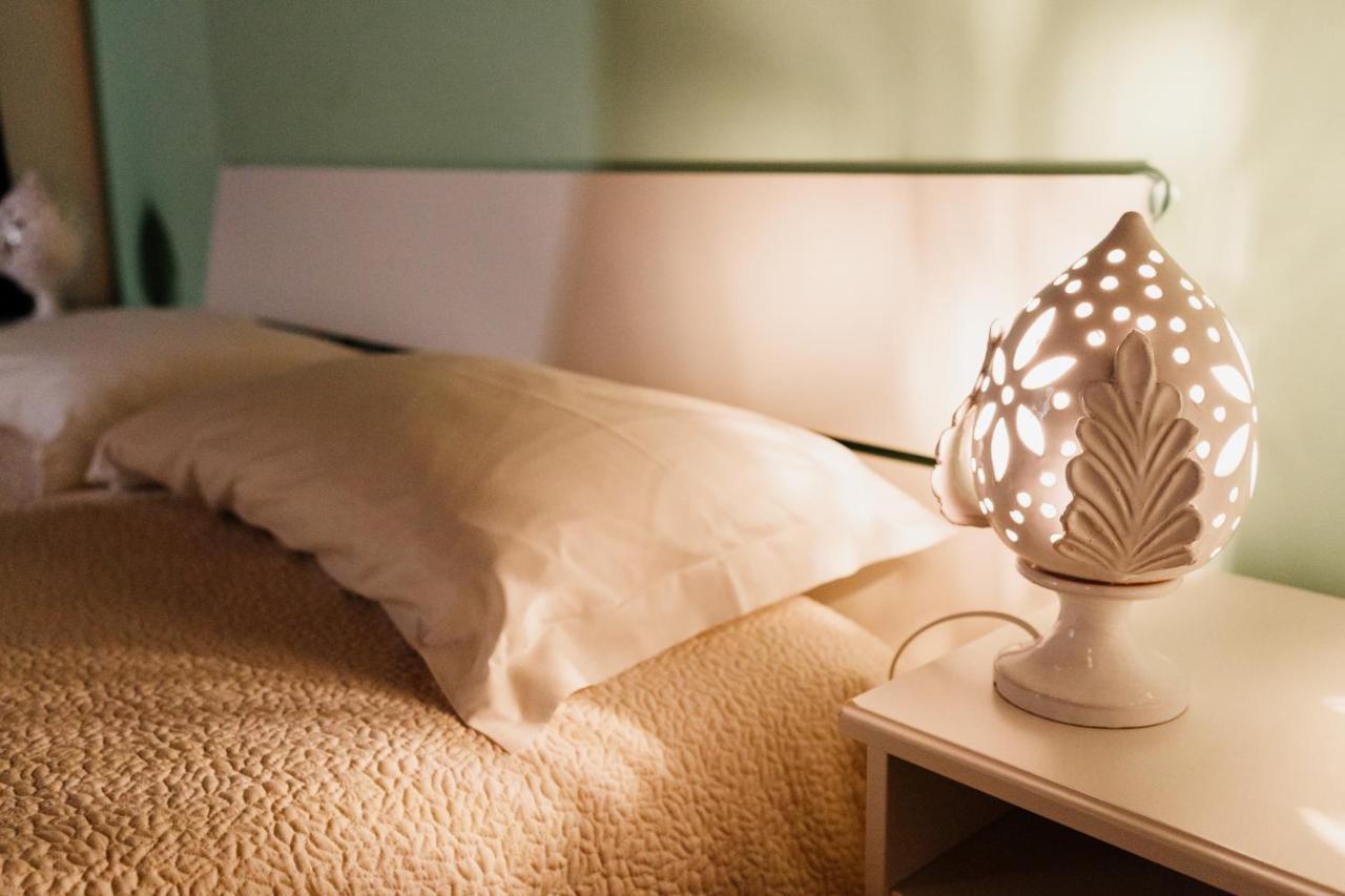 Nell'Antico Borgo B&B モルフェッタ エクステリア 写真